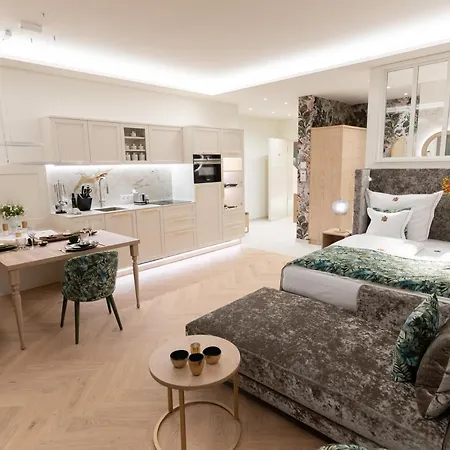 Schlossresidenz - Boutique & Hotel 5*