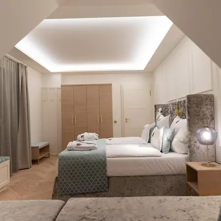Schlossresidenz - Boutique & 5*