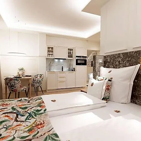 Schlossresidenz - Boutique & 5*