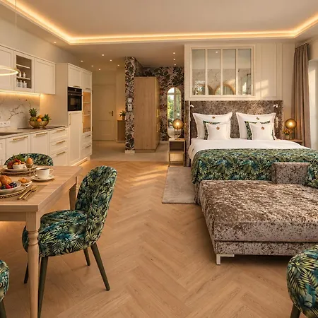 Hotel Schlossresidenz - Boutique &