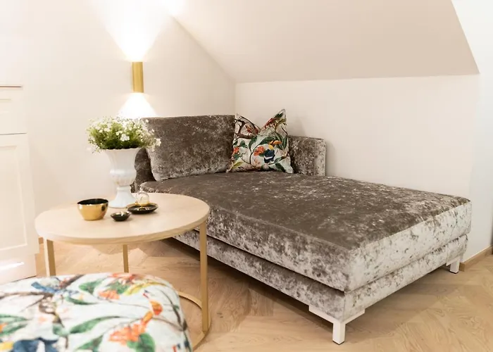 Schlossresidenz - Boutique & 5* Гарбсен