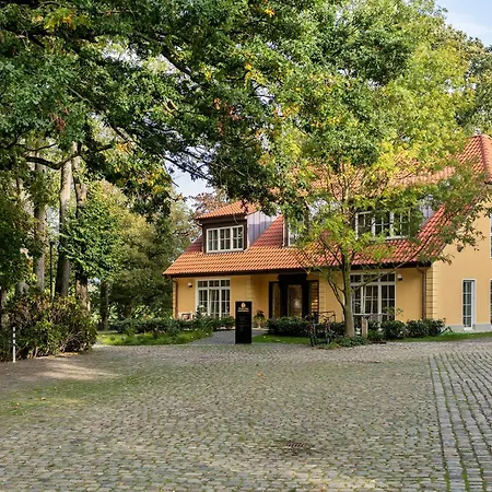Schlossresidenz - Boutique & Деревянный коттедж *